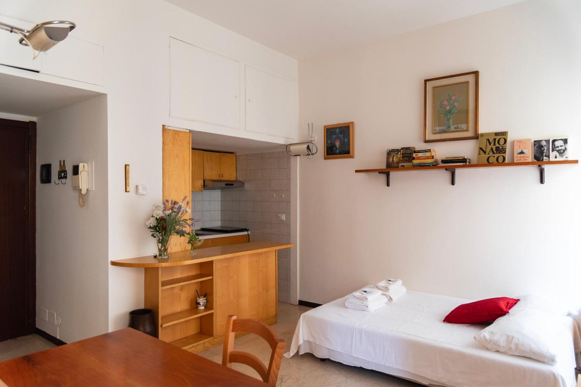 Youhosty - Lecco 11 Milano Eksteriør bilde